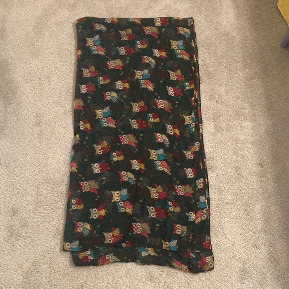 Owl Print Scarf-NWOT